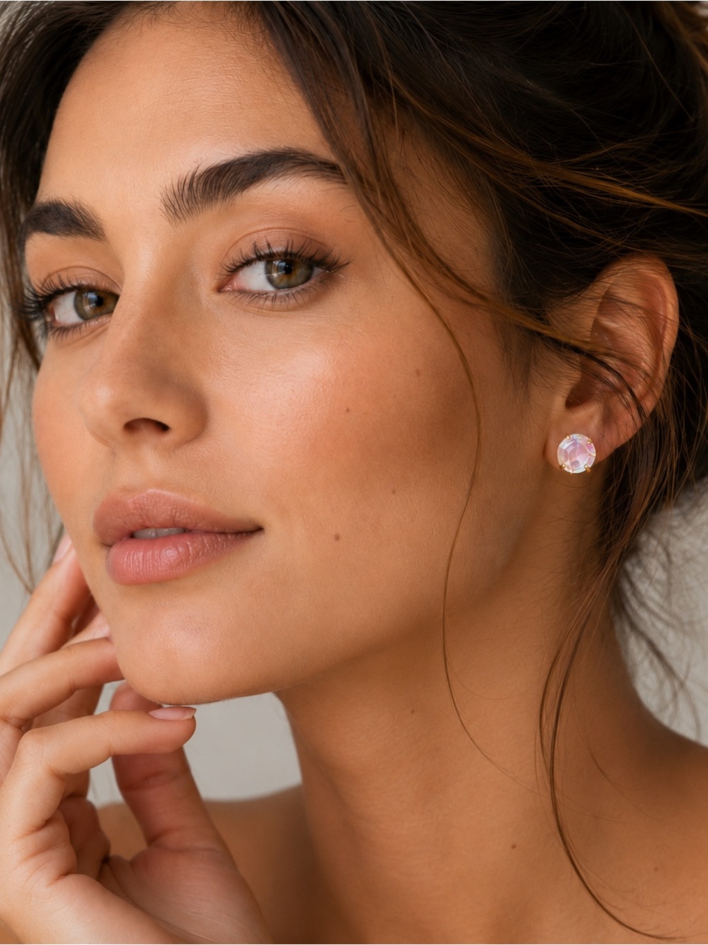 Kendra Scott Sparkling Iridescent Pink Round Cut Crystal Stud Pierced Earrings